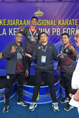 Dari Kejurnas Karate FORKI Maluku Sabet Dua Medali
