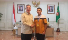 Matheos Berhitu Ukir Prestasi Internasional, Gubernur Maluku Dukung “Manusia Super Indonesia”