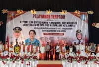 193 Pasangan Difasilitasi Pemkot Nikah Massal, Walikota : Jaga Bae-Bae