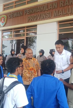 69 Ruko Pasar Mardika Minta Diselamatkan, PMII Tagih Sikap Tegas Pemprov dan DPRD Maluku