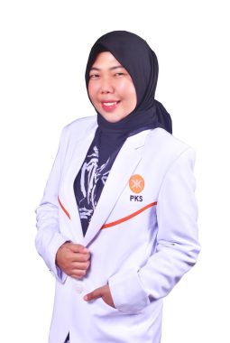 Hadapi Karhutla Kota Ambon, Rani Ayu Ajak Masyarakat jaga Kesehatan, Pakai Masker